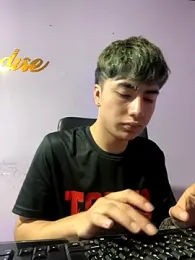 AlexanderCollman webcam model stream image