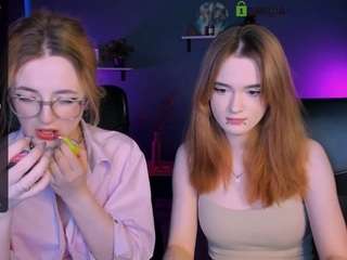 luna-berryy webcam model stream image