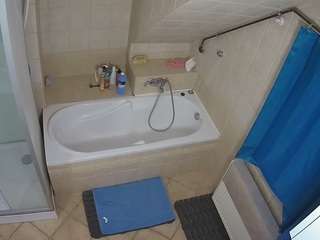 voyeurcam-julmodels-bath-2nd-1 webcam model stream image