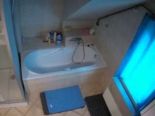 voyeurcam-julmodels-bath-2nd-1 webcam model stream image