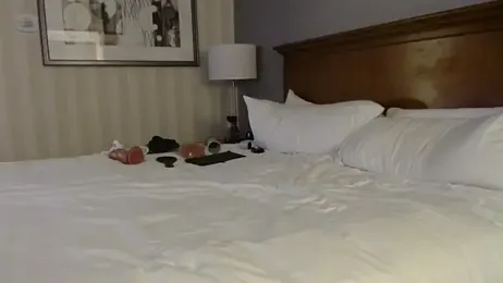 UnCuTupTheBuTT webcam model stream image