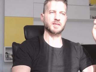 Hadess webcam model stream image