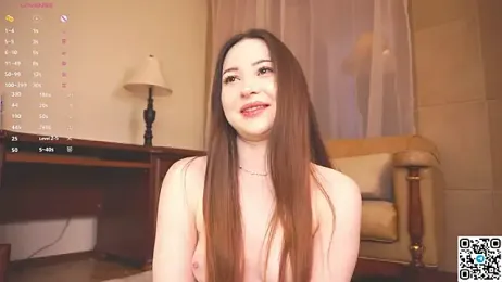 holyhee webcam model stream image