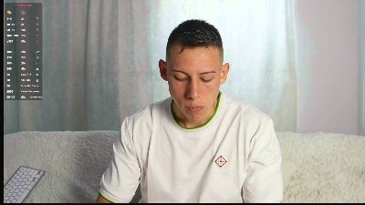 Latino_Milk_99 webcam cam4 model stream image