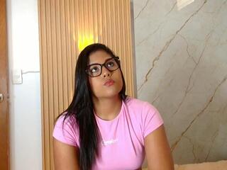 Madisson Queen webcam model stream image