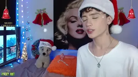 maxiy_001 webcam stripchat model stream image