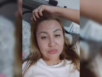 Milota webcam model stream image