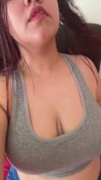 Miacurvy02 webcam model stream image