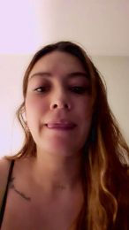 NiaBlazze webcam model stream image