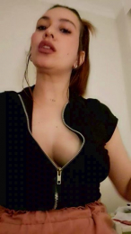 NiaBlazze webcam model stream image