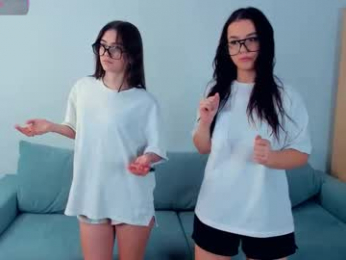 louriezita webcam chaturbate model stream image