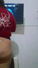 Lu22ly webcam model stream image