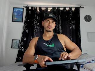 Samuel Connor webcam model stream image
