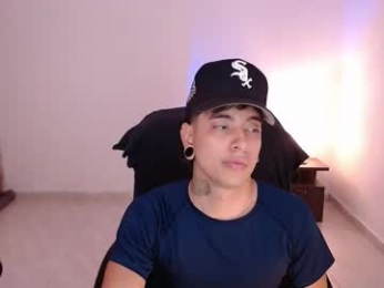 saenz_hotx webcam model stream image