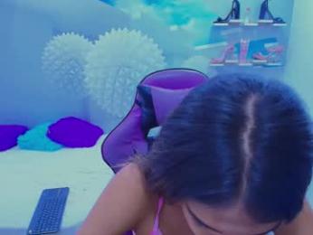 demi_leed webcam model stream image