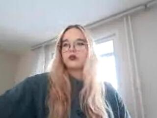 Lecia Raposa webcam model stream image