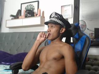 Ryan Boness webcam model stream image