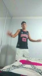 boy_hot33 webcam model stream image