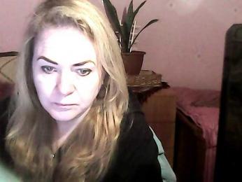 NinaKeil webcam model stream image