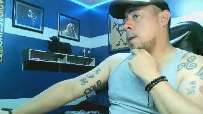 ll_cold_ll webcam model stream image