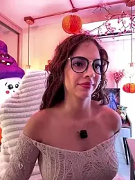 Zoe_Bae webcam model stream image
