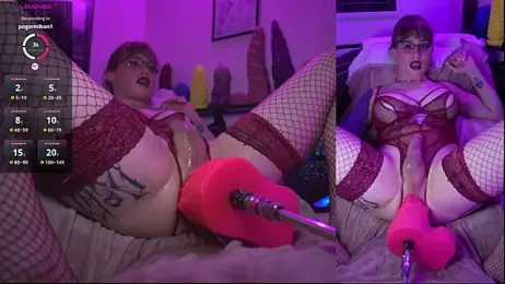 SizeQueenLenaVesper webcam stripchat model stream image