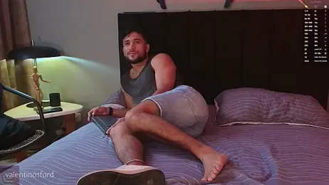 Valentinoford webcam model stream image