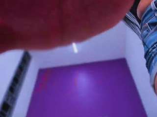 lilapinky webcam model stream image