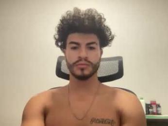 adriano_guapo webcam model stream image