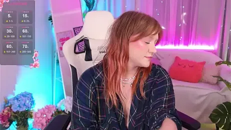 Crazy_Wine webcam model stream image
