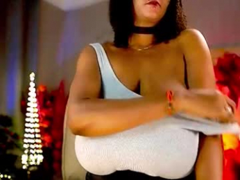 mariicha webcam model stream image
