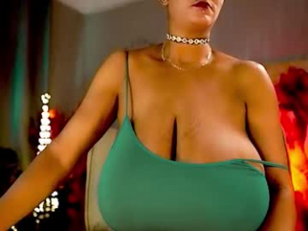 mariicha webcam model stream image
