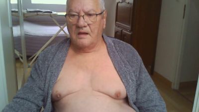 Contact27110 webcam model stream image
