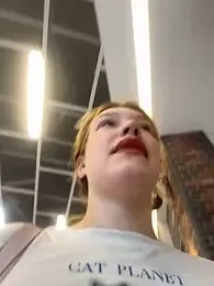 Honey___Hot webcam model stream image