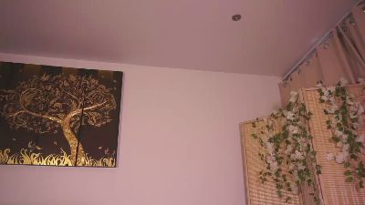 LilluCooper webcam model stream image