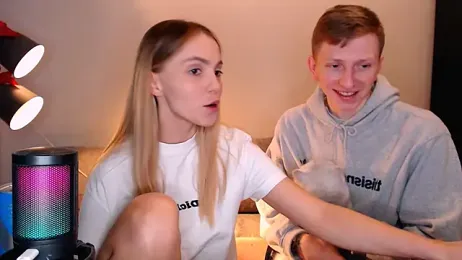 juliaanddima webcam stripchat model stream image