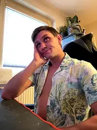 Shaiiboy webcam model stream image