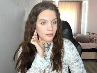 sweetyladiy webcam model stream image