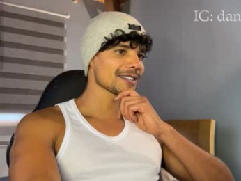 daniel0910s webcam model stream image