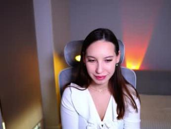 just_emmy webcam model stream image