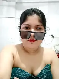 Nusrat-N webcam stripchat model stream image