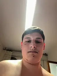 unlocked28 webcam model stream image