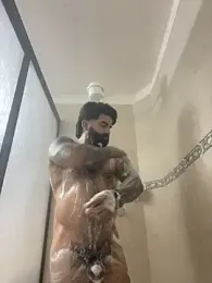 Lyon_vach webcam stripchat model stream image