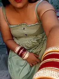 Your-Yashika webcam model stream image