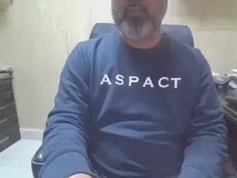 hairymaster95 webcam model stream image