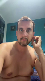 Mikapisse95 webcam model stream image