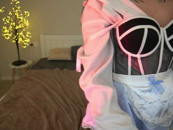 NikkiGold webcam model stream image