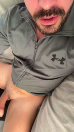Lucky23xl webcam model stream image
