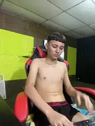 Artursmith webcam model stream image