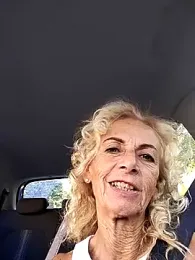 clarabell4 webcam stripchat model stream image